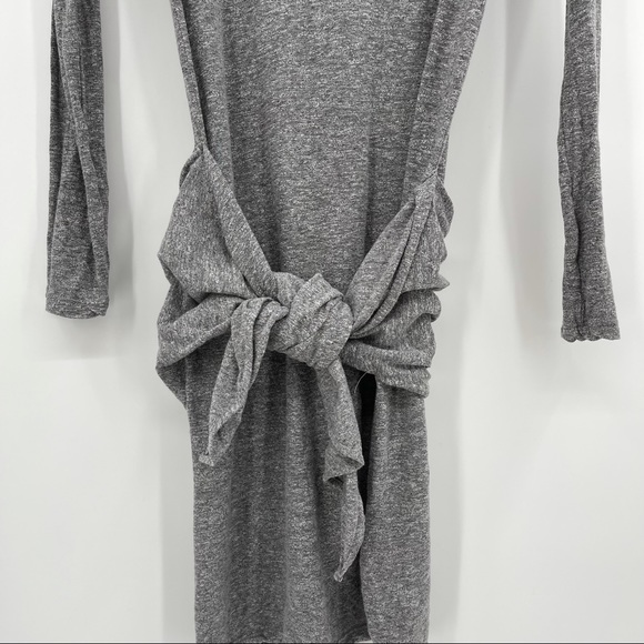 Monrow Tie Front Dress in Granite Grey Long Sleeve Size Small - Picture 8 of 15